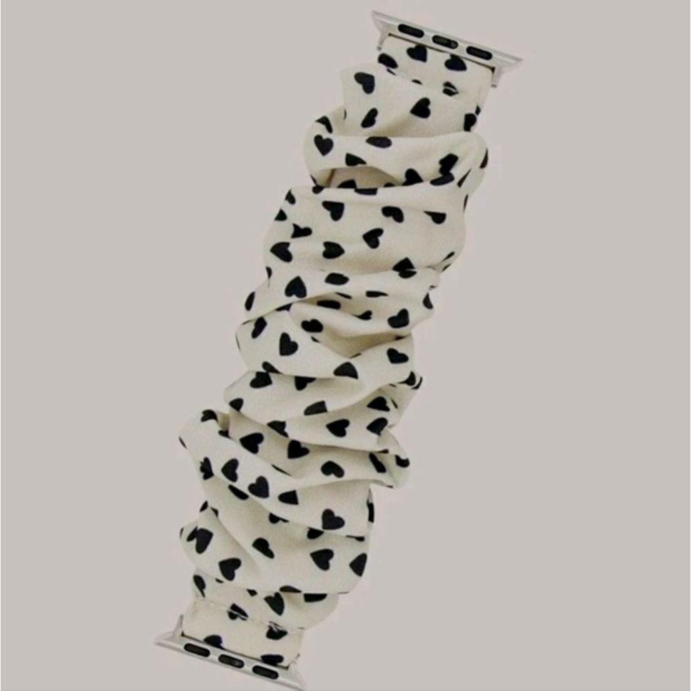Heart Scrunchie Apple Watch Band - Picture 6 of 7